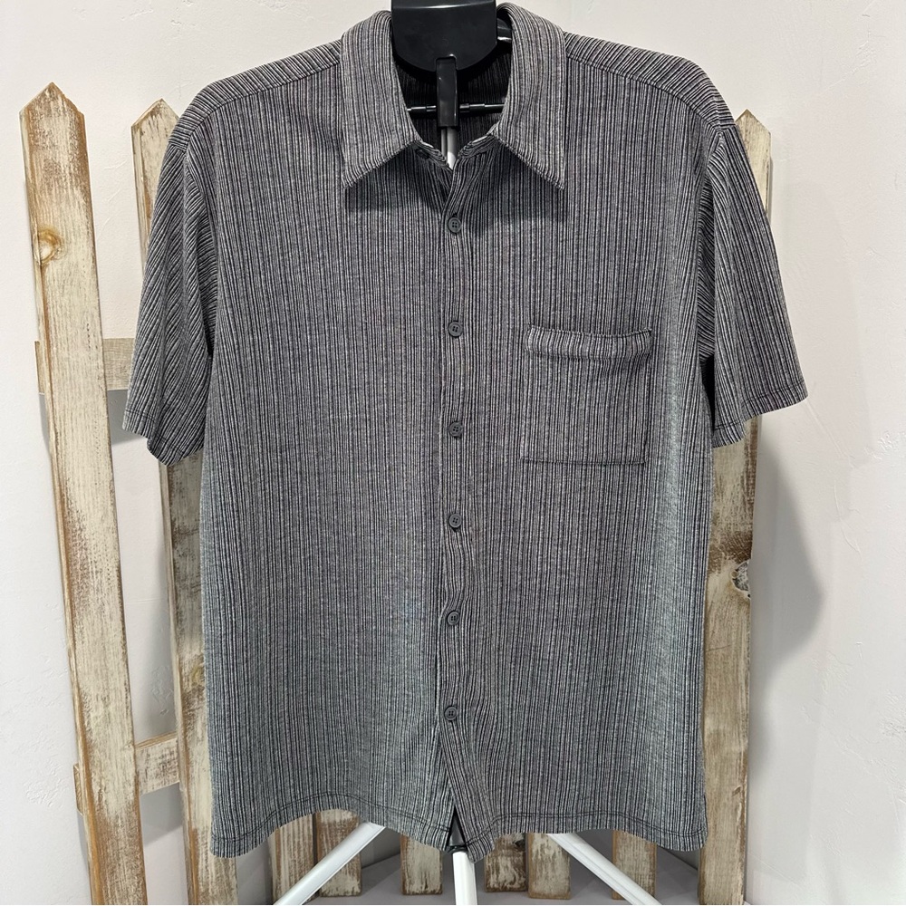 Kenneth Cole New York Black/White Button Up Short Sleeve Lightweight Mens Large